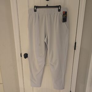 Under Armour Men's Light Gray Joggers